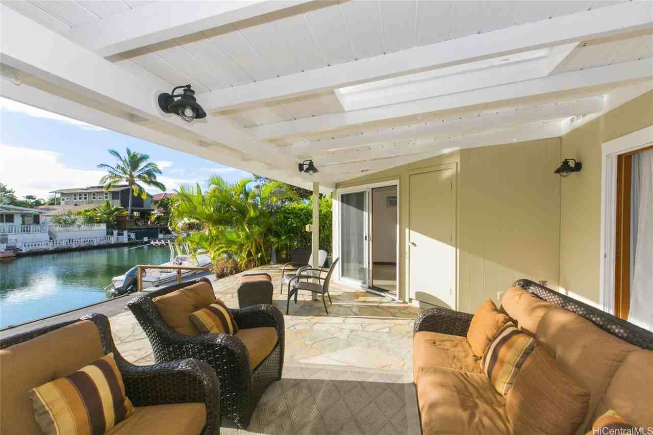 6266 Keokea Pl #A - Photo 2 of 25