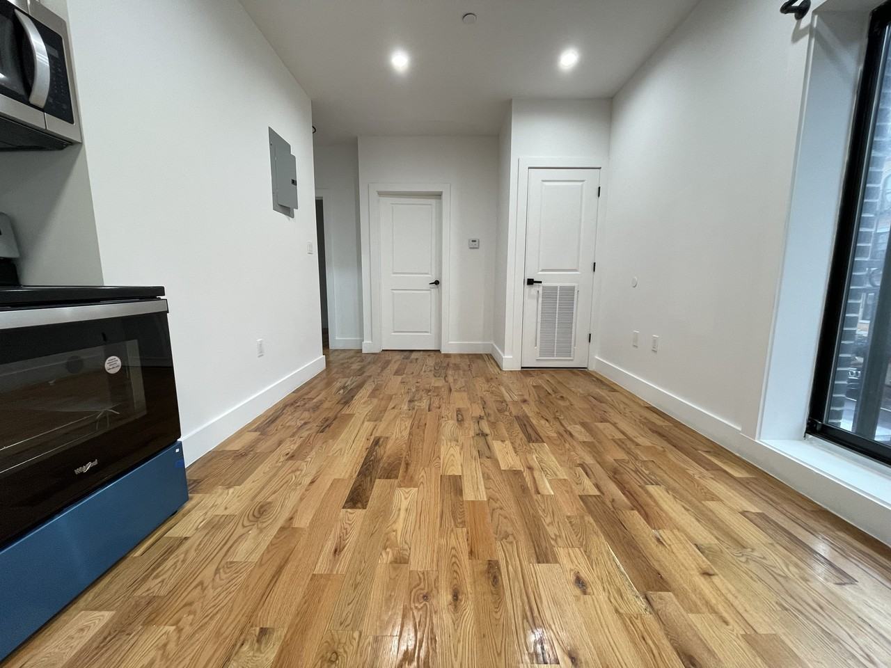 E 31st St & Newkirk Ave #3B - Photo 5 of 15