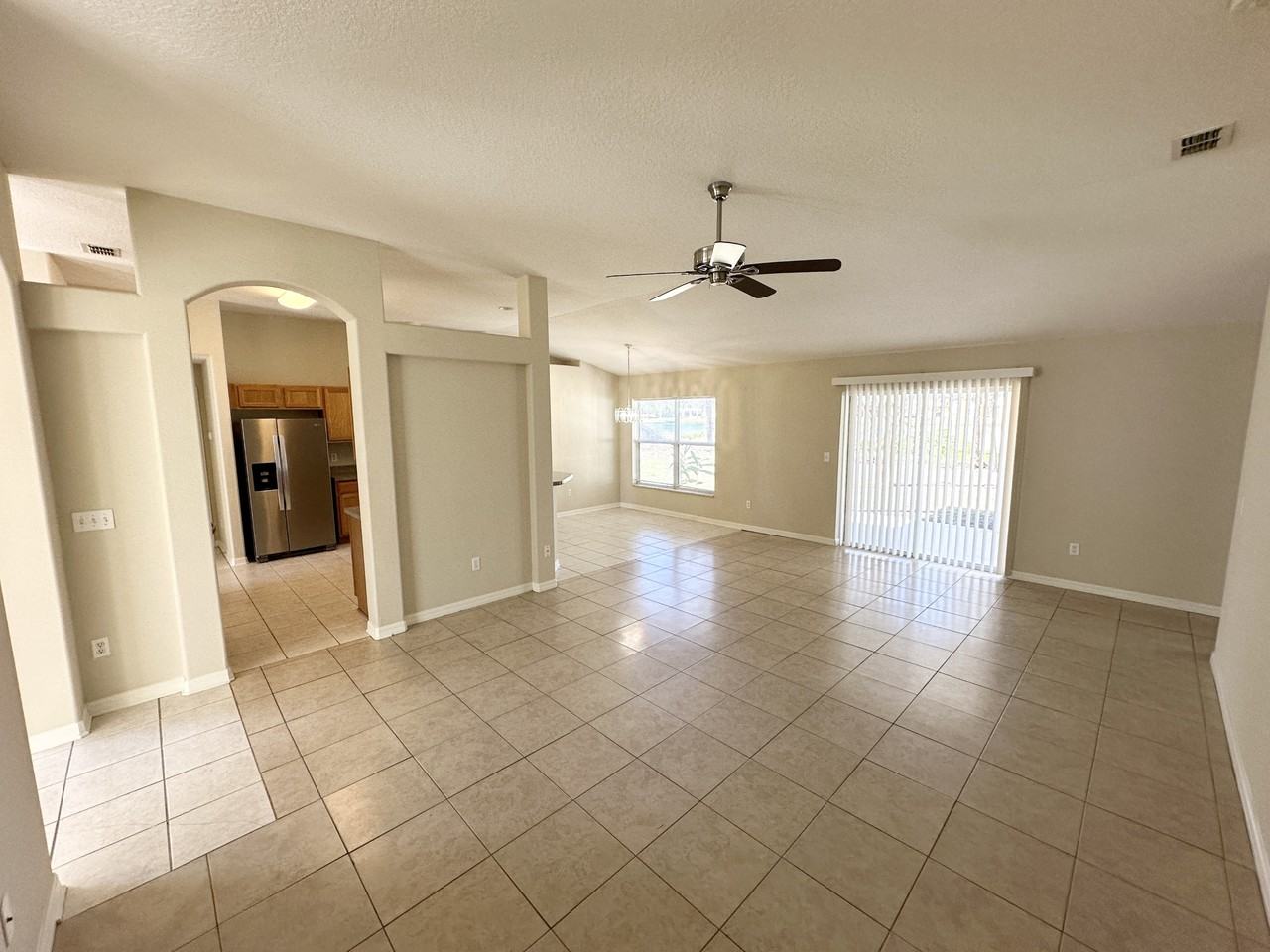 10 Easterly Pl - Photo 7 of 26