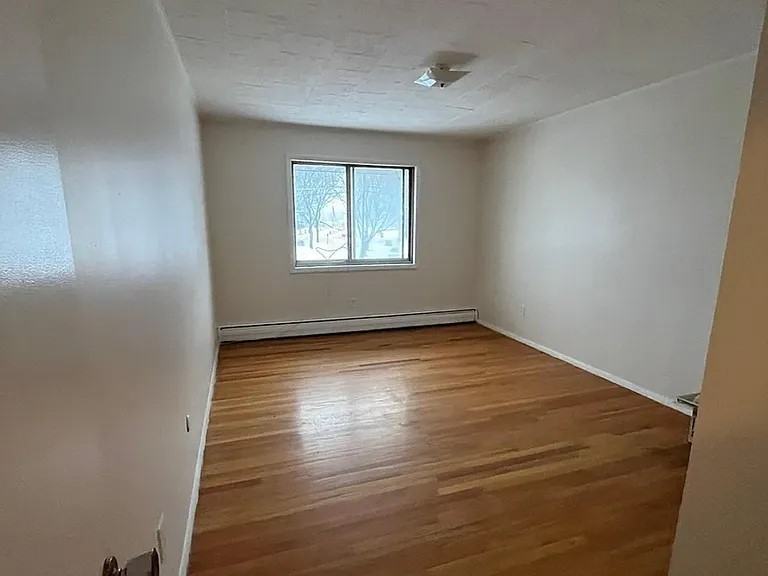 61 Vandenburgh Ave #15 - Photo 6 of 9