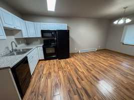 featured image of 117 W Main St #4