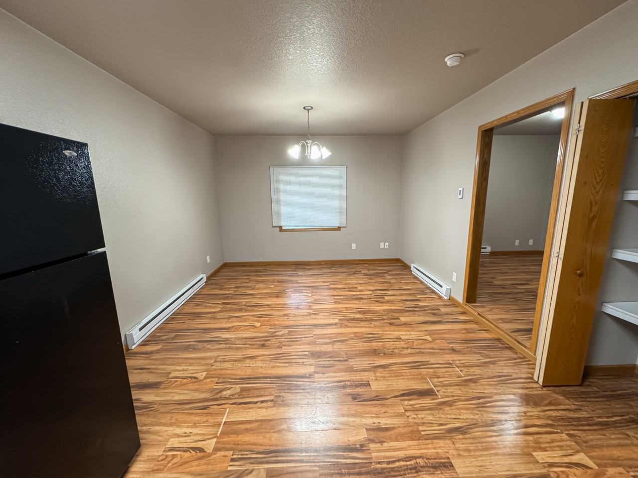 117 W Main St #4 - Photo 4 of 10