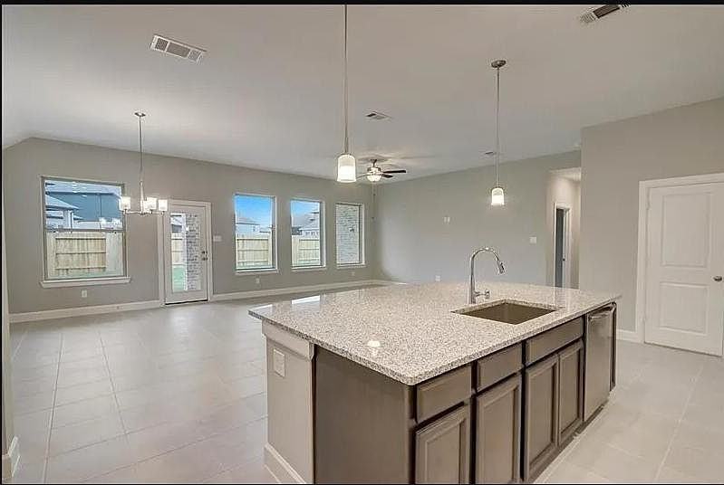 5831 Turquoise Hill Ln - Photo 3 of 12