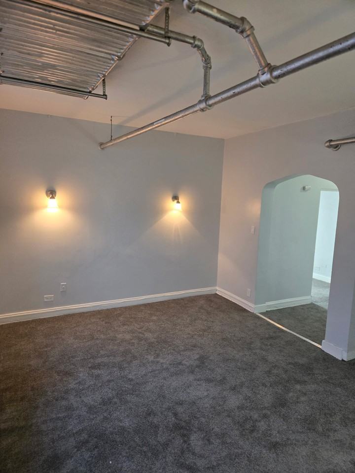 8058 S Hermitage Ave #8058G - Photo 4 of 18