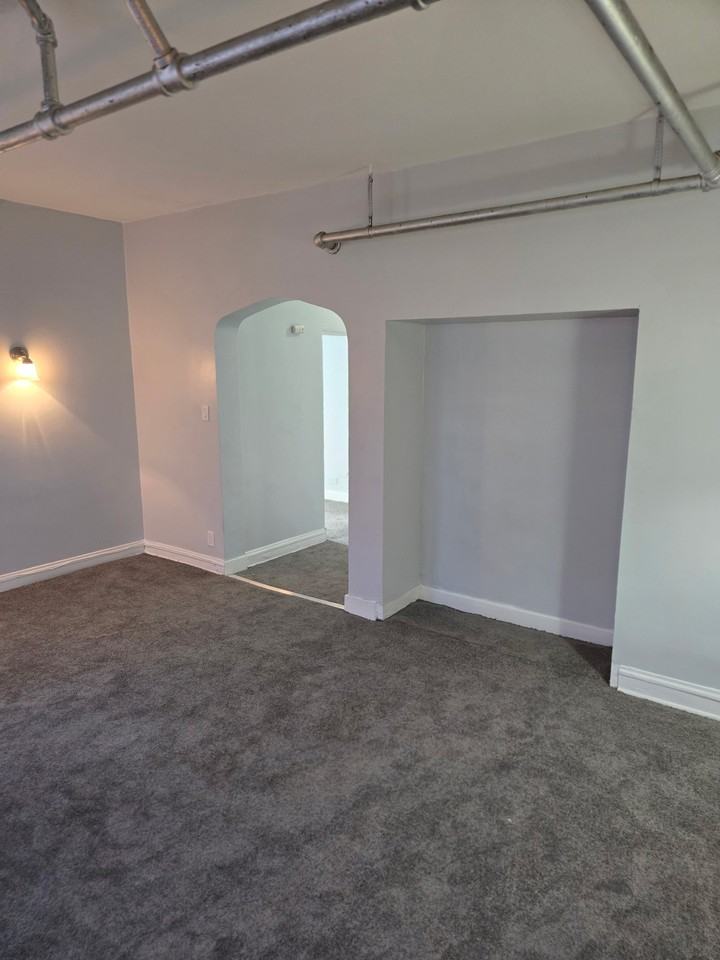 8058 S Hermitage Ave #8058G - Photo 6 of 18