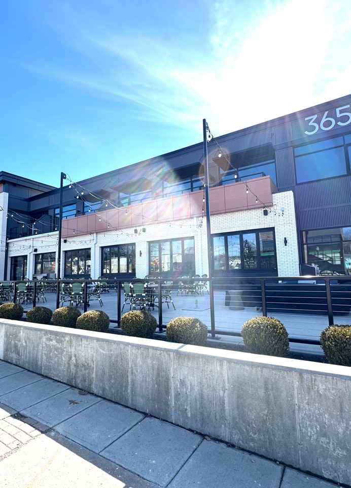 365 E Liberty St #202