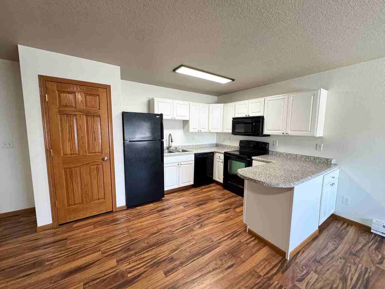 117 W Main St #6 - Photo 3 of 29