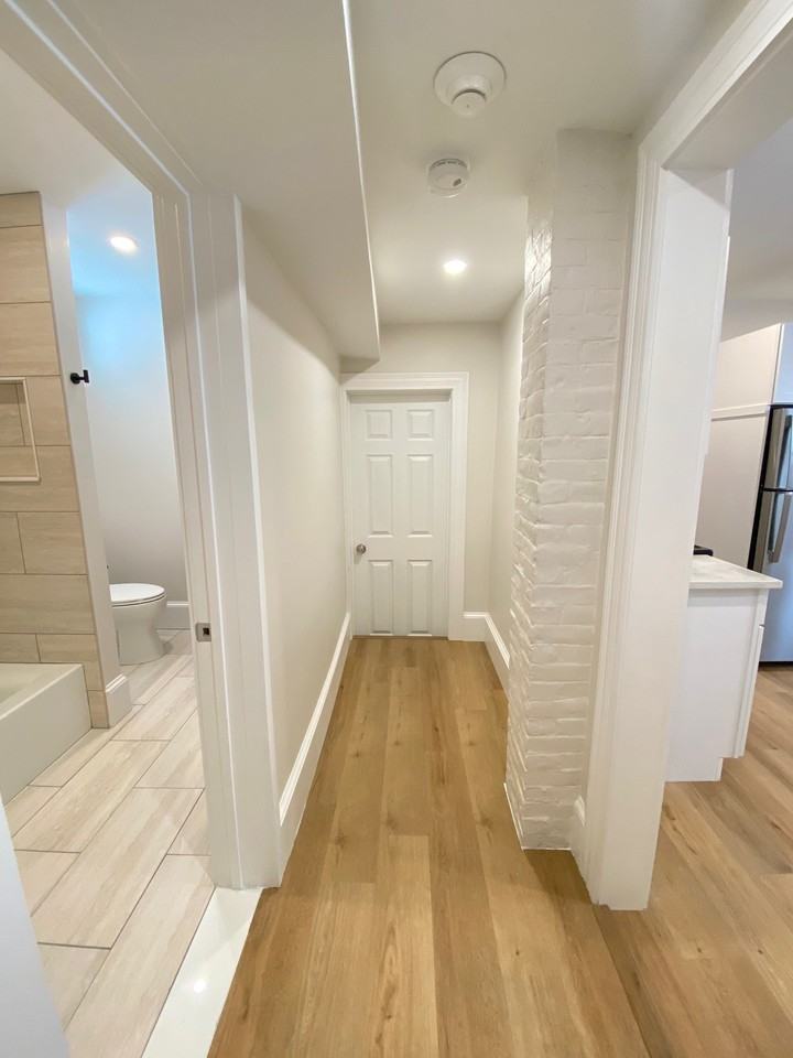 7 Kenney St #A - Photo 3 of 9