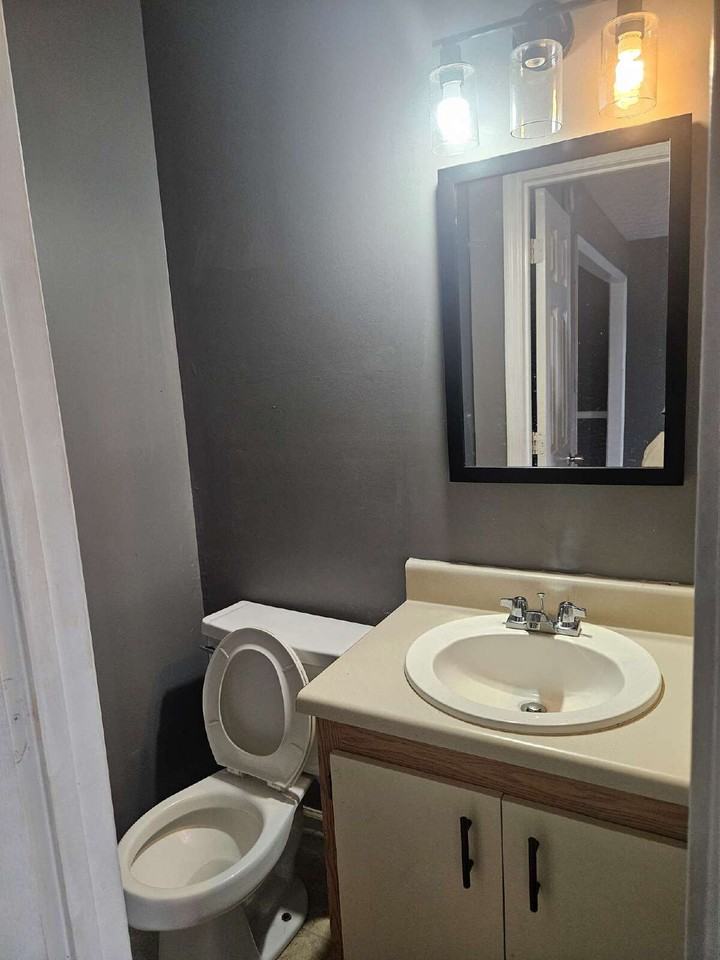 2215 17th Ave #4 - Photo 6 of 8