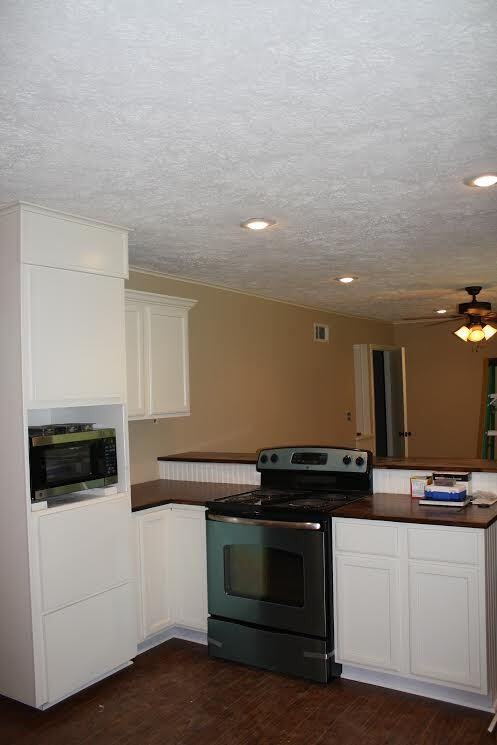 703 Cottonwood Dr - Photo 3 of 9