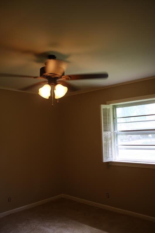 703 Cottonwood Dr - Photo 6 of 9