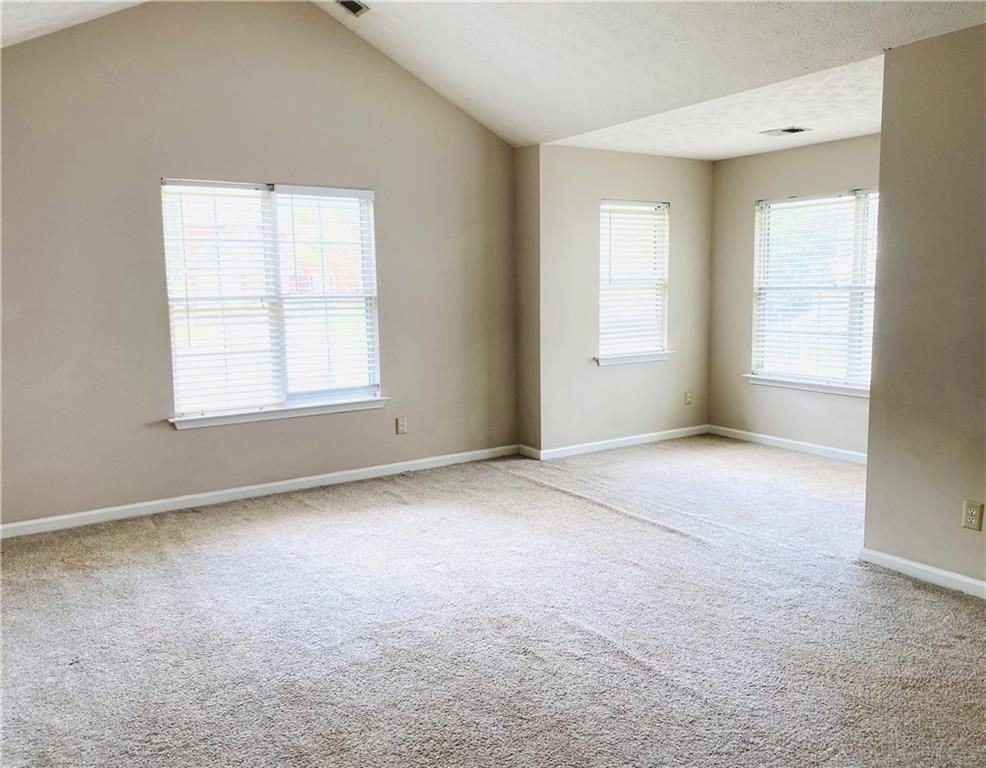 4280 Hathaway Ct Nw - Photo 7 of 13