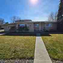 712 Sw 4th St - Photo 1 of 1