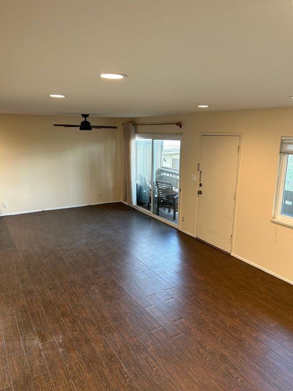 26130 Narbonne Ave - Photo 6 of 29