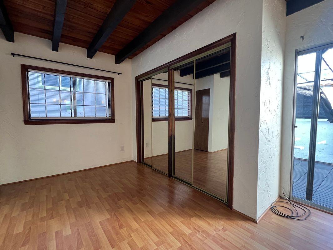 2208 Grant Ave ##2 - Photo 3 of 11