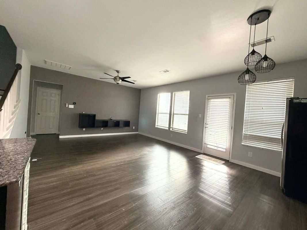 11962 Dalkey Dr - Photo 3 of 15