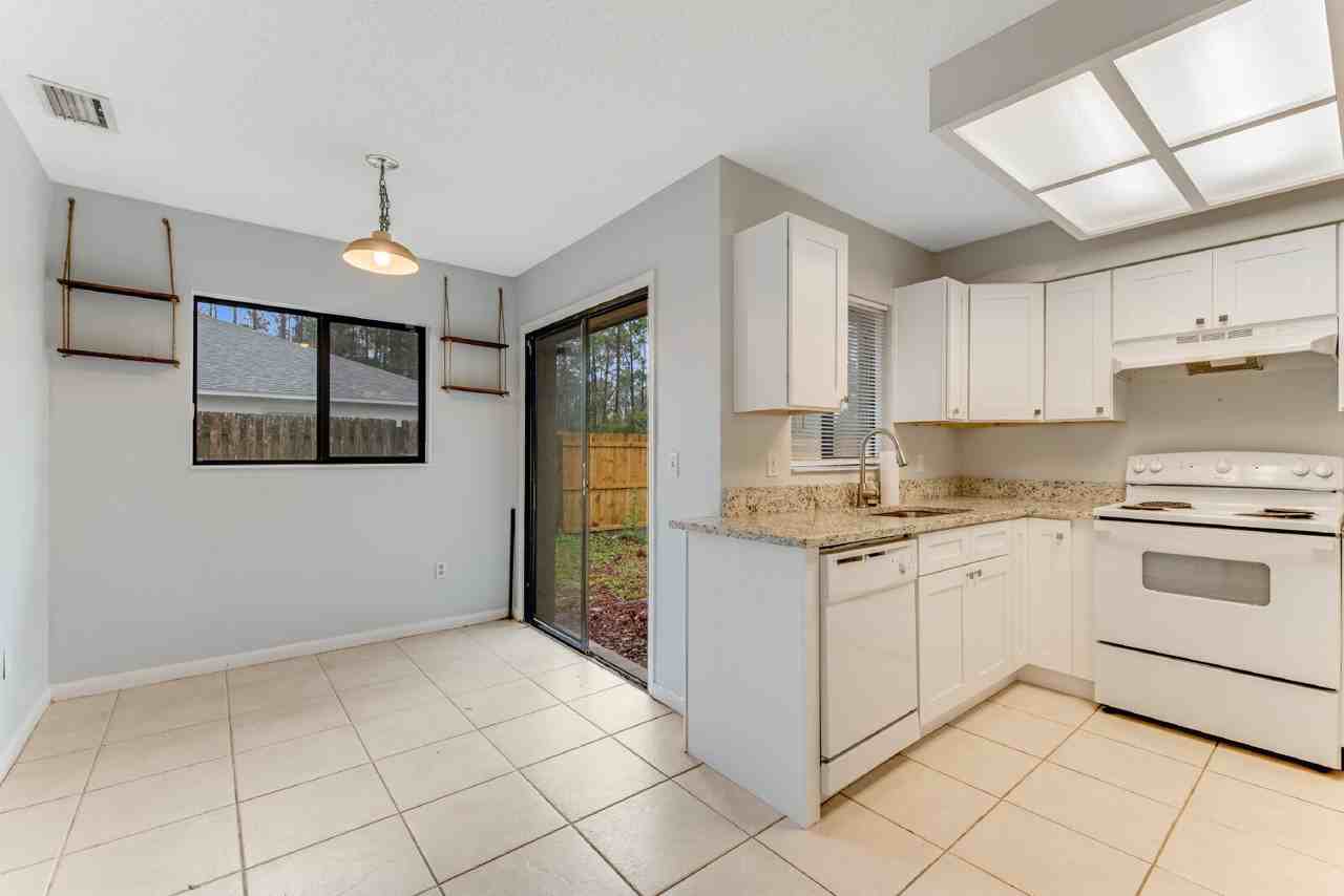 49 Braddock Ln - Photo 7 of 23