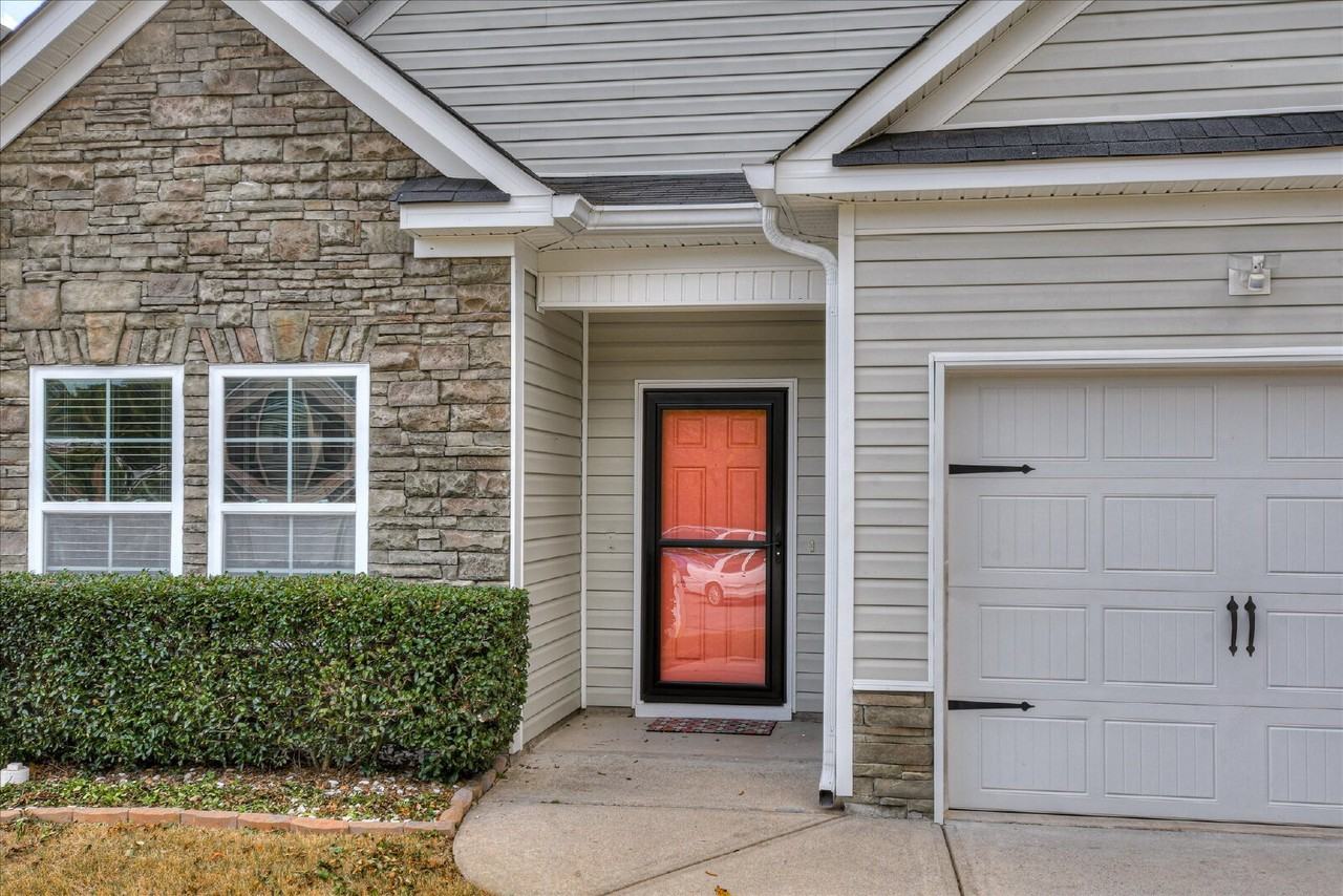 665 Dunrobin Ln - Photo 5 of 40