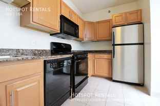 300 N Canal St - Photo 1 of 1