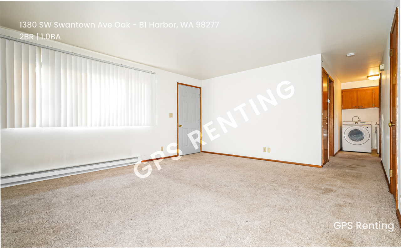 1380 Sw Swantown Ave #B1 - Photo 3 of 17