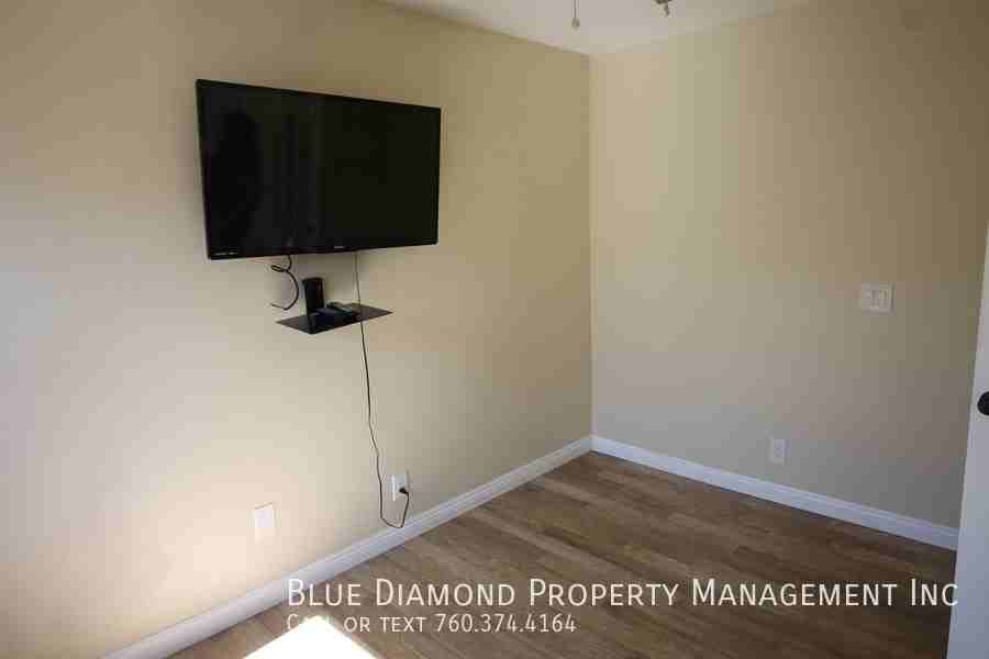 917 3rd St - Photo 7 of 9