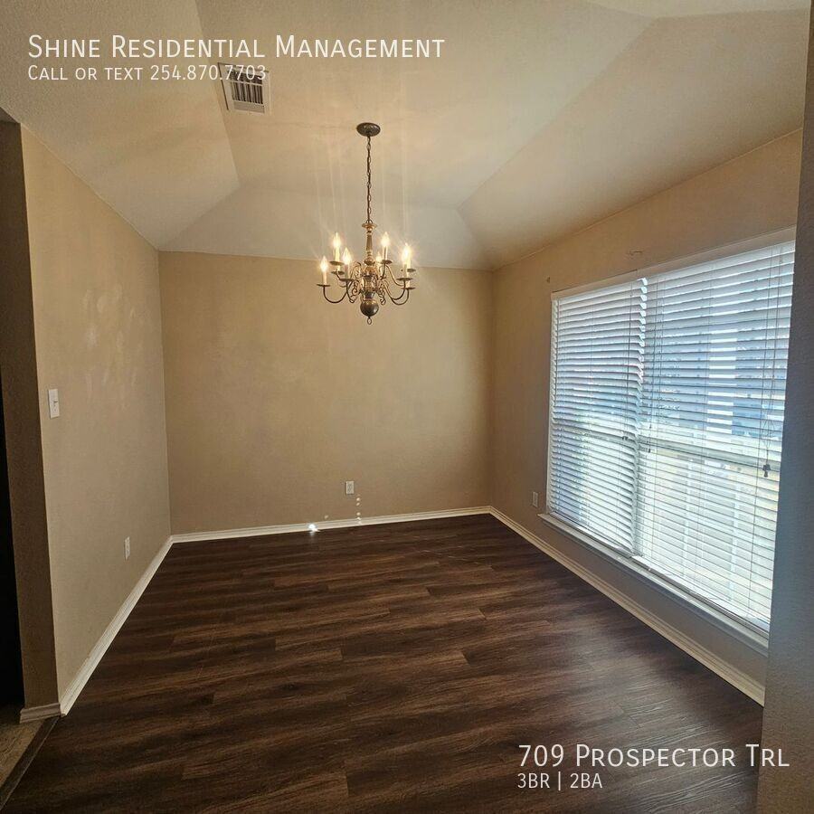 709 Prospector Trl - Photo 5 of 13