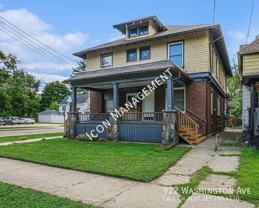 922 Washington Ave - Photo 1 of 1