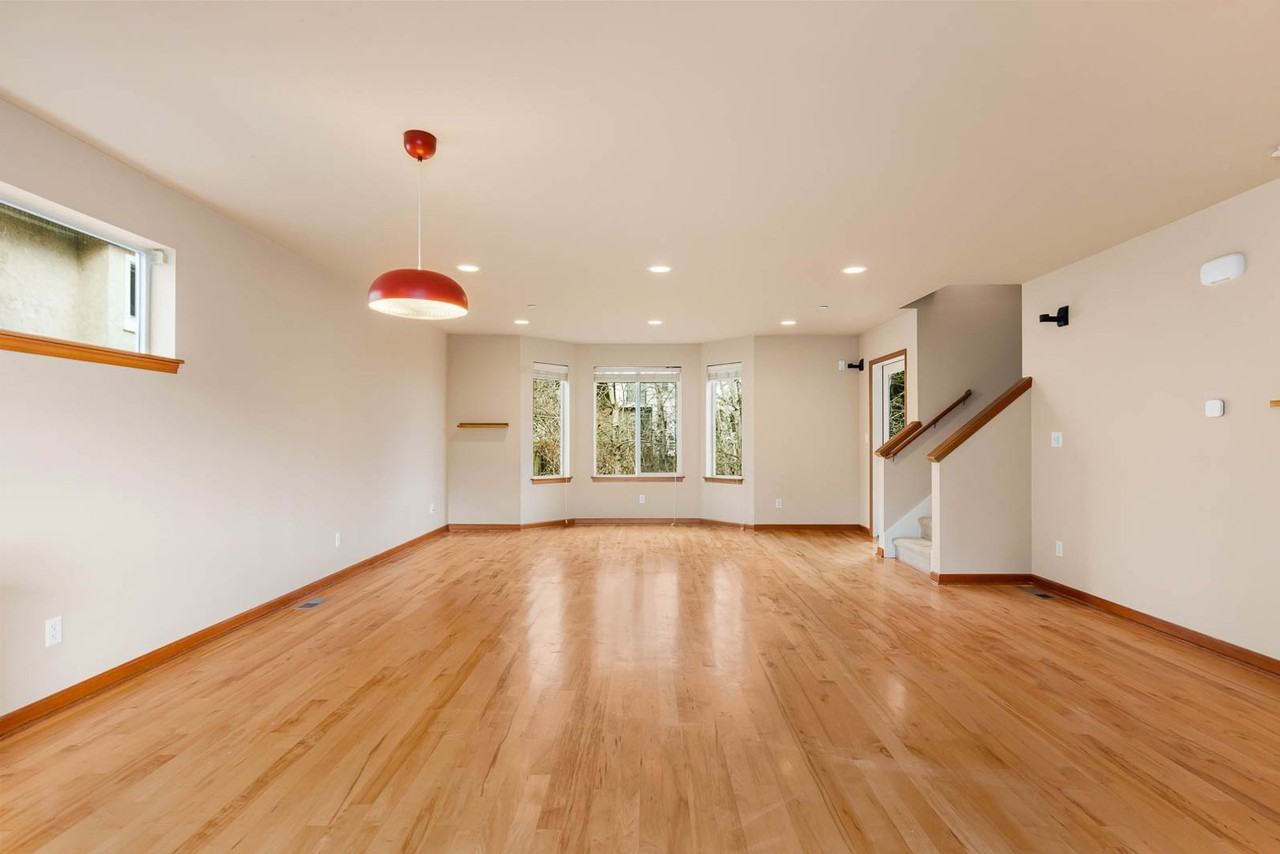 14539 32nd Ave Ne #C - Photo 6 of 20