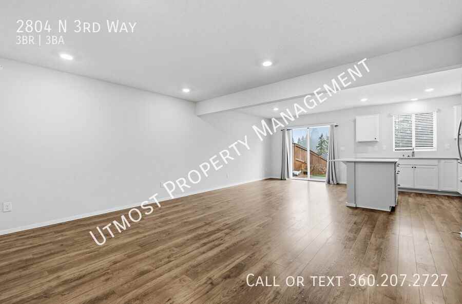 2804 N 3rd Way - Photo 5 of 11