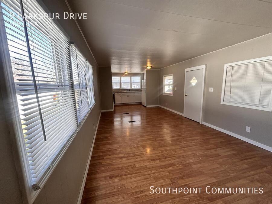 9 Larkspur Dr - Photo 4 of 8