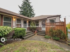 1410 N Webster St #3 - Photo 1 of 1