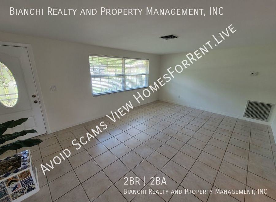 501 Lake Palms Dr - Photo 4 of 14