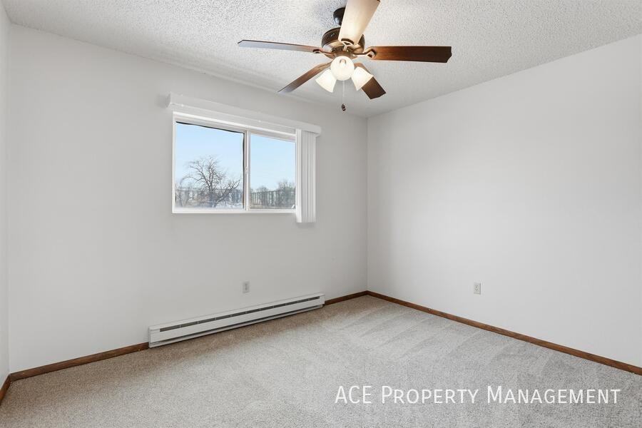 705 Dakota Dr #302 - Photo 6 of 13