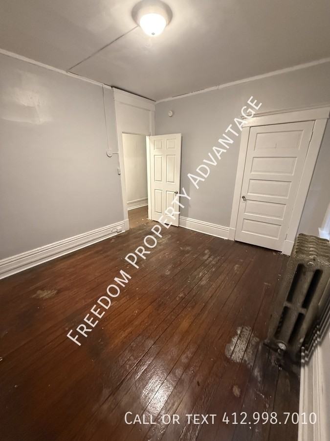 224 N Main St #9 - Photo 5 of 9