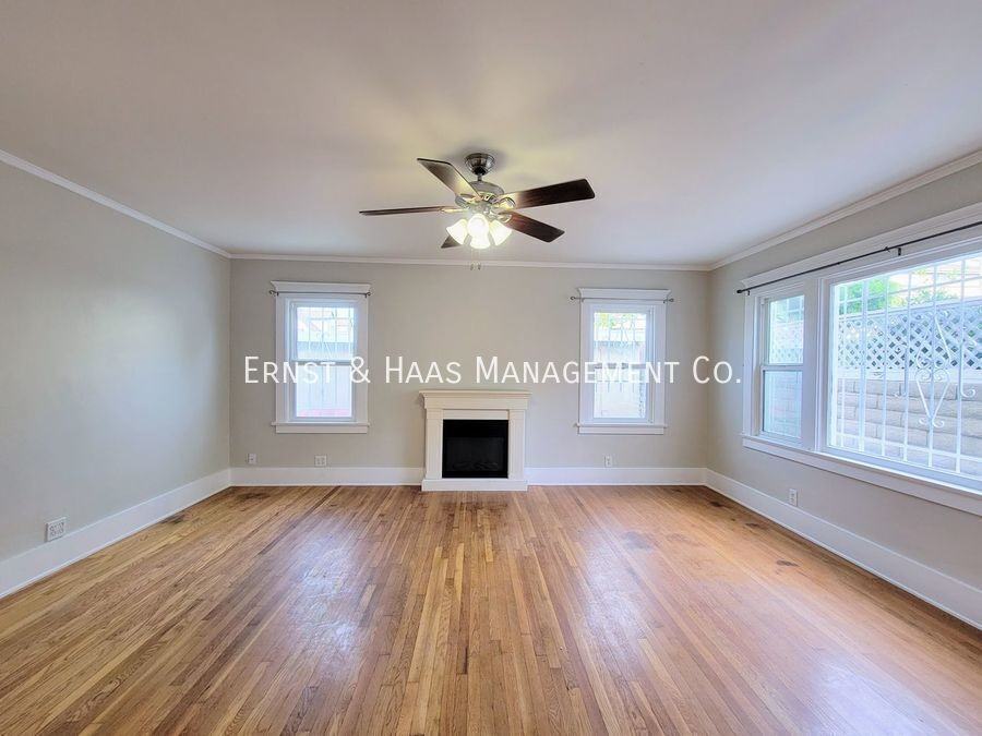 1109 E 1st St #06 - Photo 6 of 16