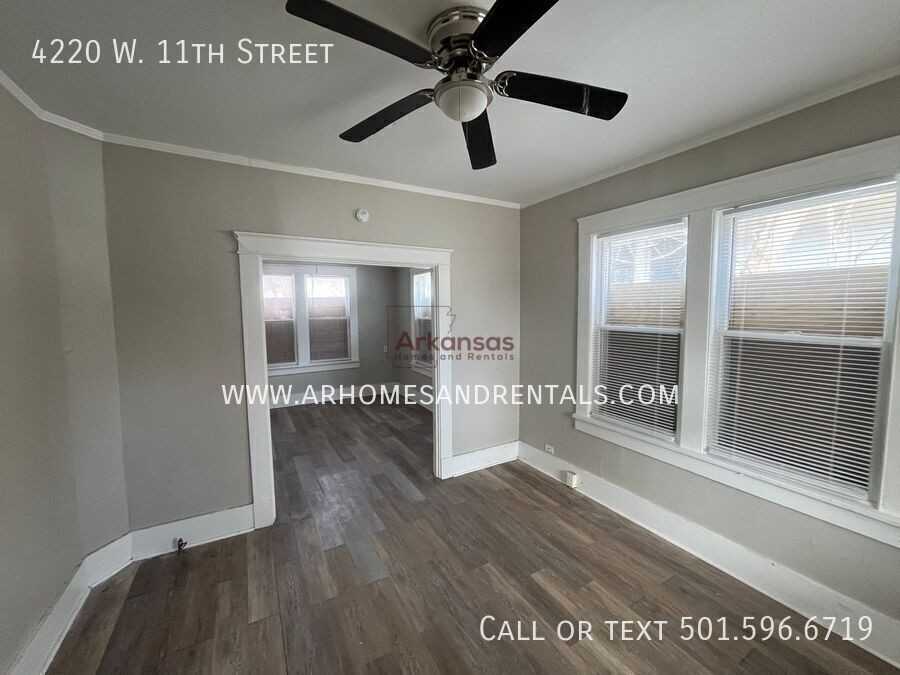 4220 W 11th St - Photo 4 of 9