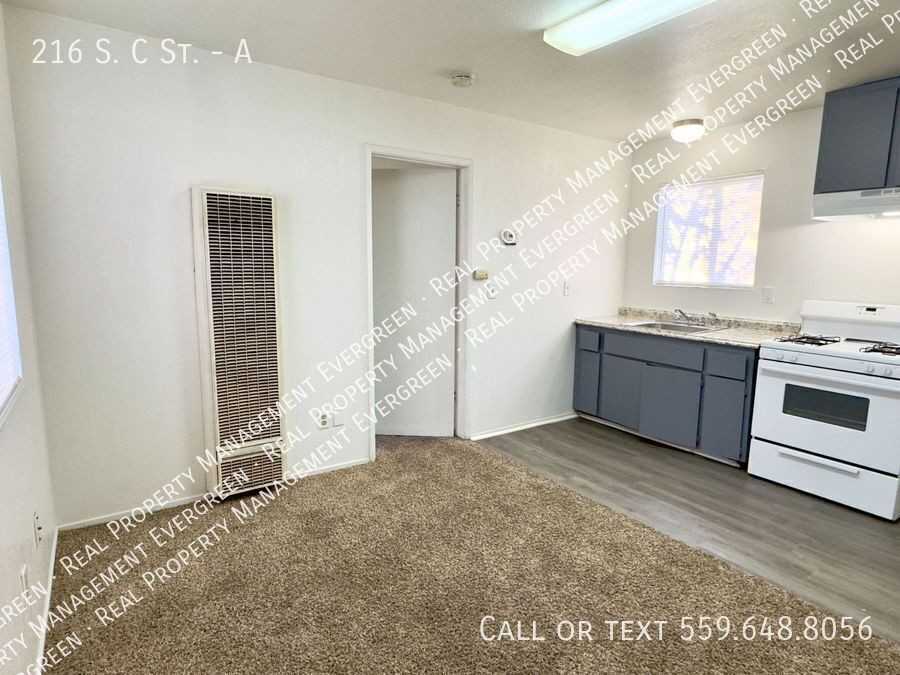 216 S C St #A - Photo 5 of 9