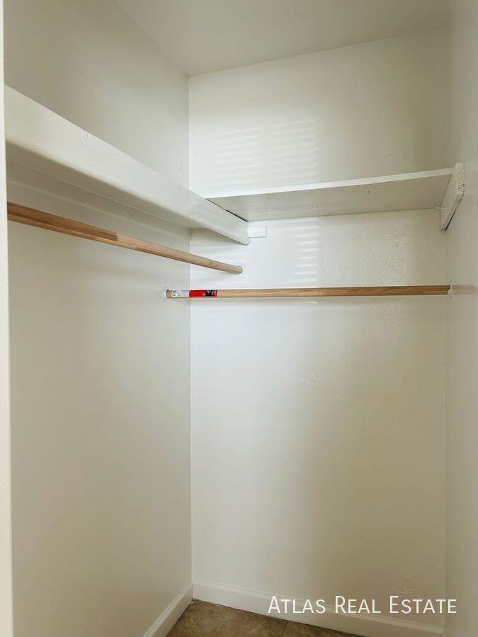 757 E Millett Ave #B - Photo 7 of 18