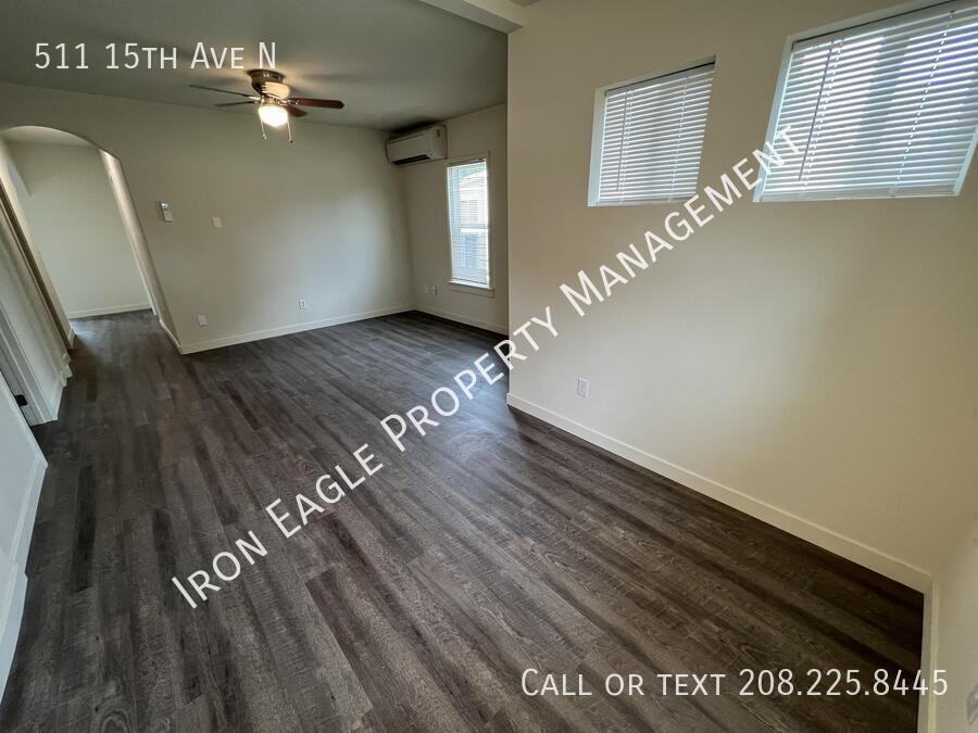 511 15th Ave N - Photo 7 of 15