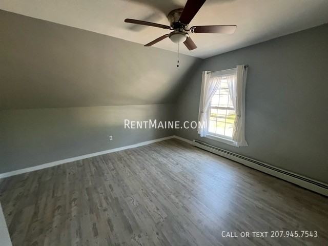 454 S Main St #B - Photo 6 of 12