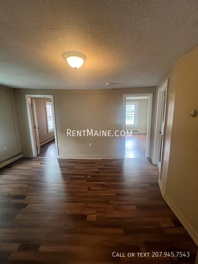 3 Carey Ln #1 - Photo 3 of 8