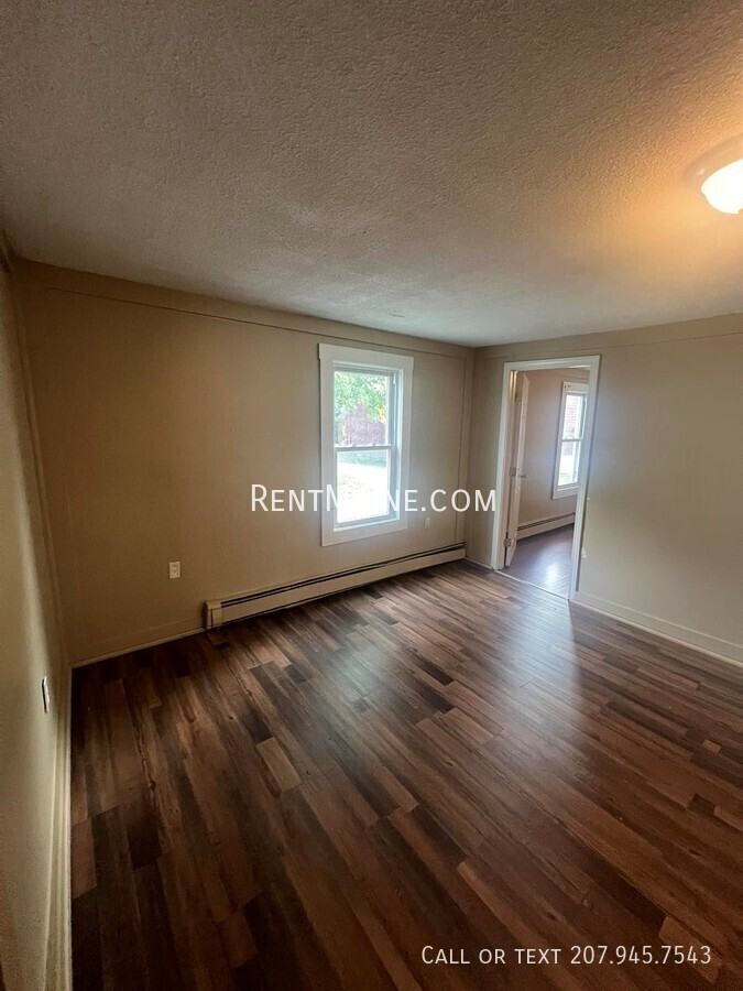 3 Carey Ln #1 - Photo 5 of 8