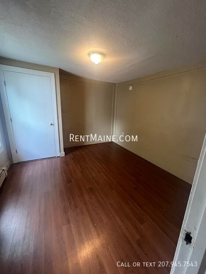 3 Carey Ln #1 - Photo 7 of 8