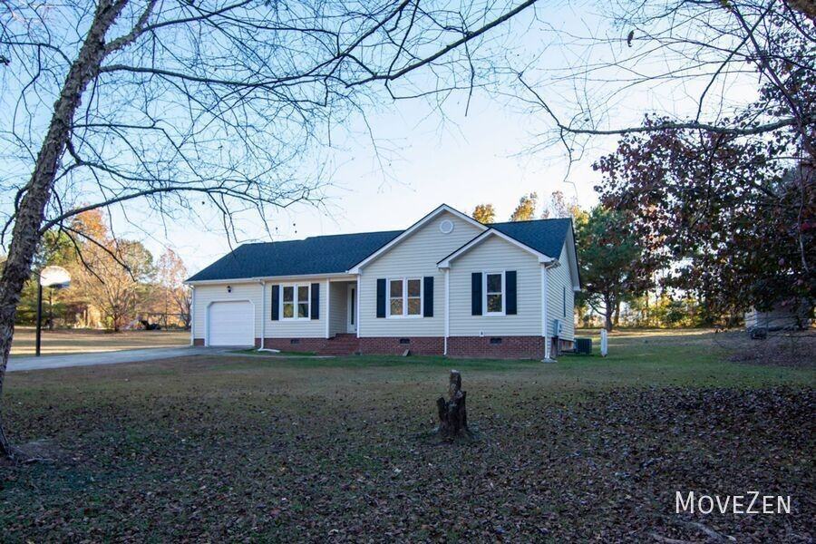 112 Stonehenge Dr - Photo 4 of 24