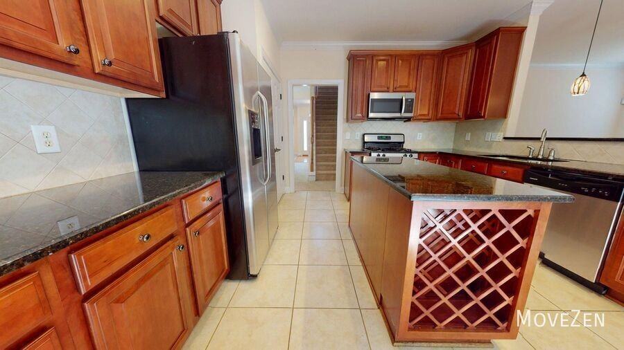 414 Longford Ct - Photo 6 of 33