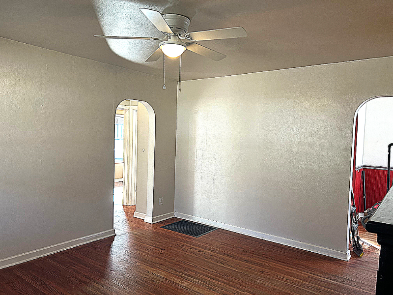 1841 N Jeanette Ave - Photo 4 of 17