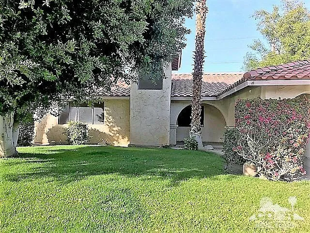 82338 Gable Dr - Photo 2 of 11