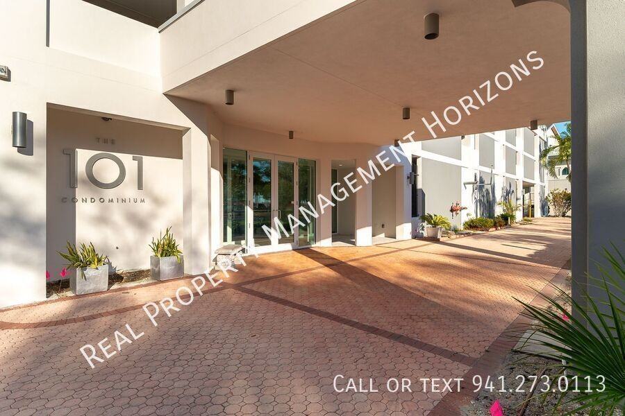 101 S Gulfstream Ave #4B - Photo 2 of 26