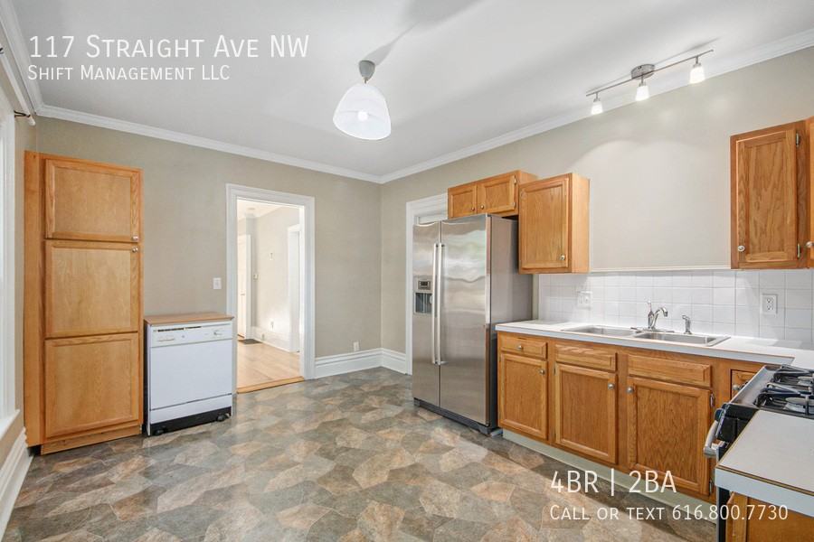 117 Straight Ave Nw - Photo 6 of 15