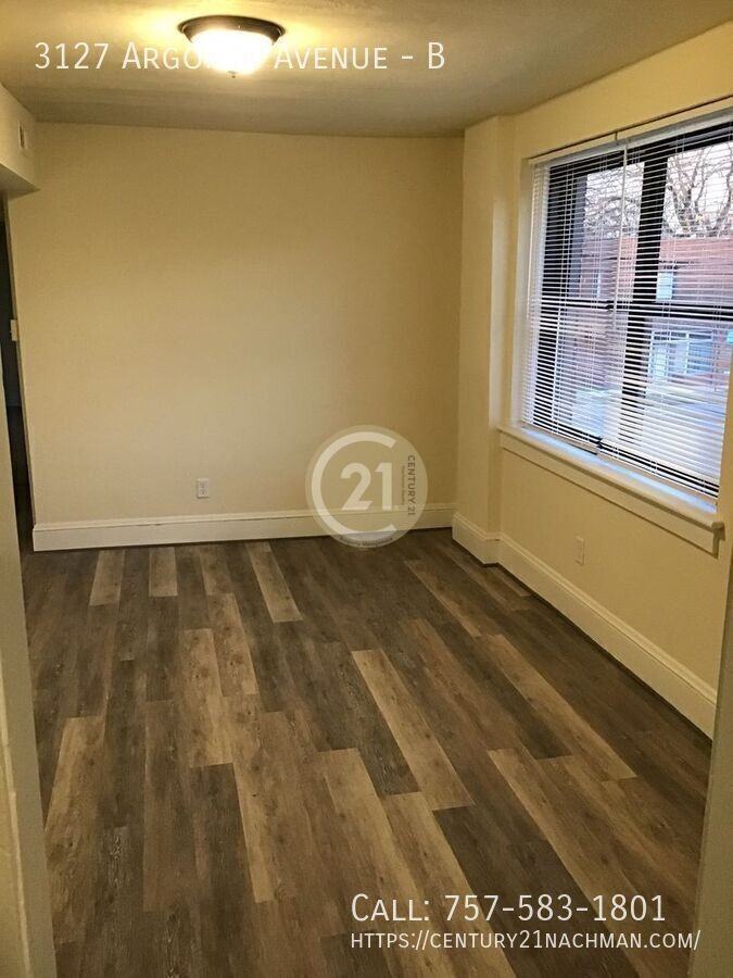 3127 Argonne Ave #B - Photo 7 of 7